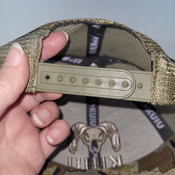 Kuiu Ultralight Hunting Camo Trucker Hat Ram Skull Logo One Size Snapback - Picture 5 of 6